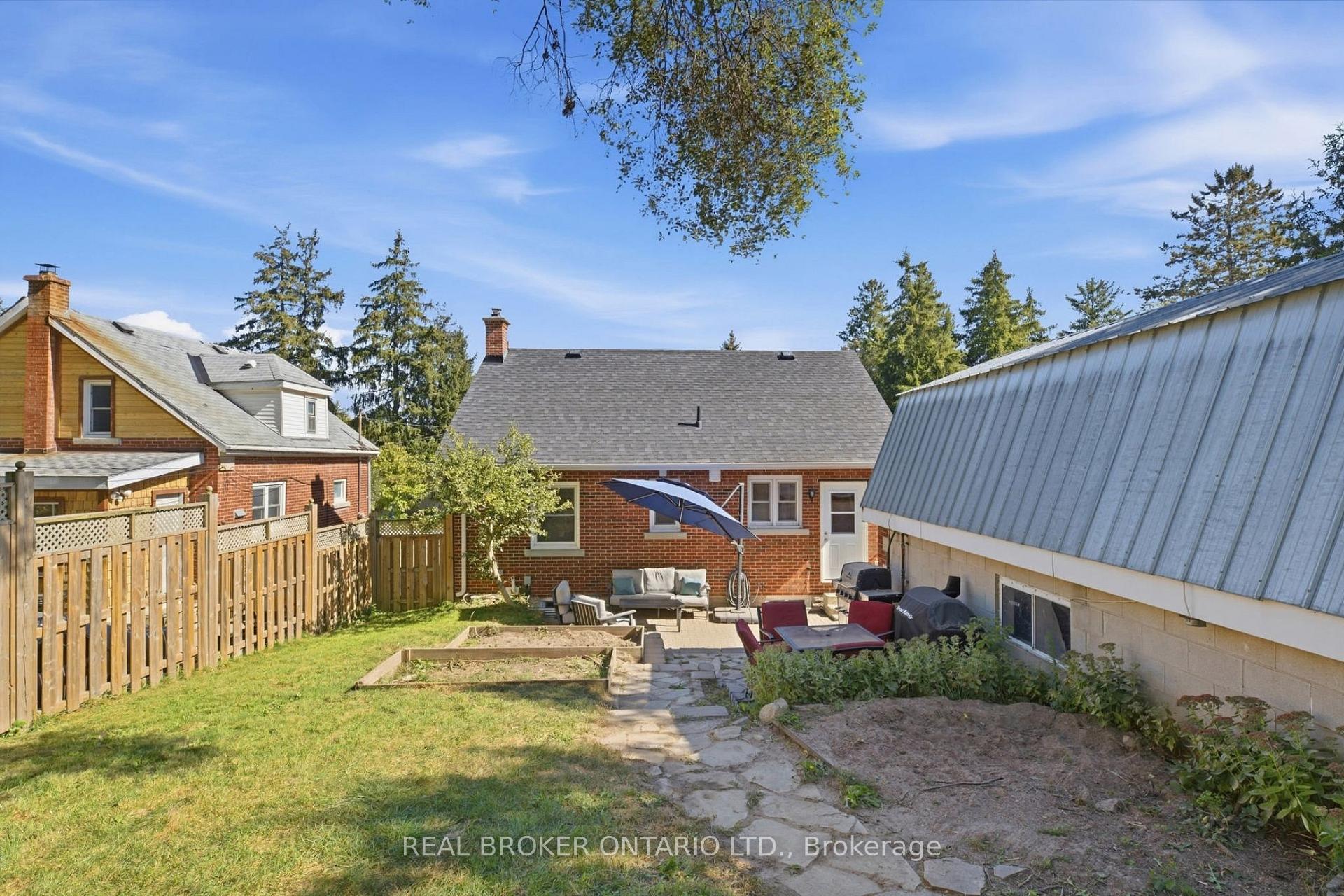 Photo 43 of 363 Lawrence Avenue, Kitchener, Cherry Hill — HOMEH