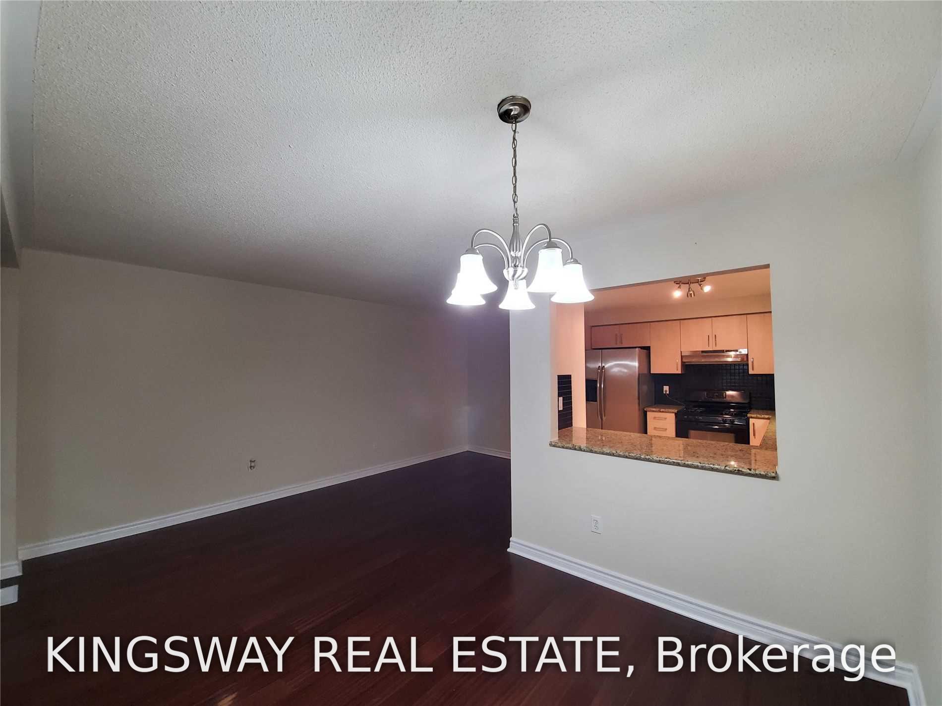 Photo 3 of Unit 46, 2955 Thomas Street, Mississauga, Central Erin Mills — HOMEH