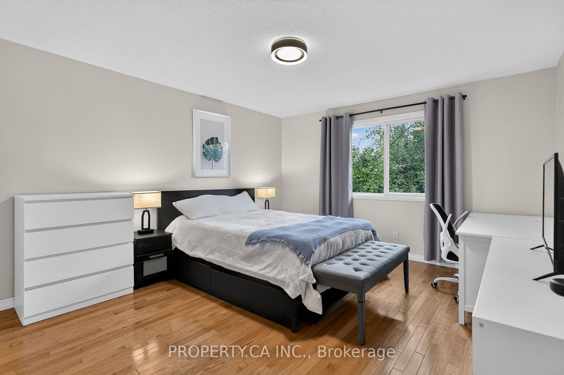 Photo 23 of 22 Northview Road, Ottawa, City View/Skyline/Fisher Heights/Parkwood Hills — HOMEH