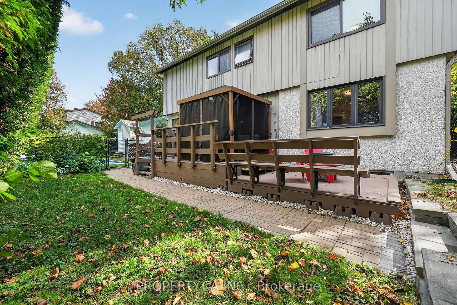 Photo 42 of 22 Northview Road, Ottawa, City View/Skyline/Fisher Heights/Parkwood Hills — HOMEH
