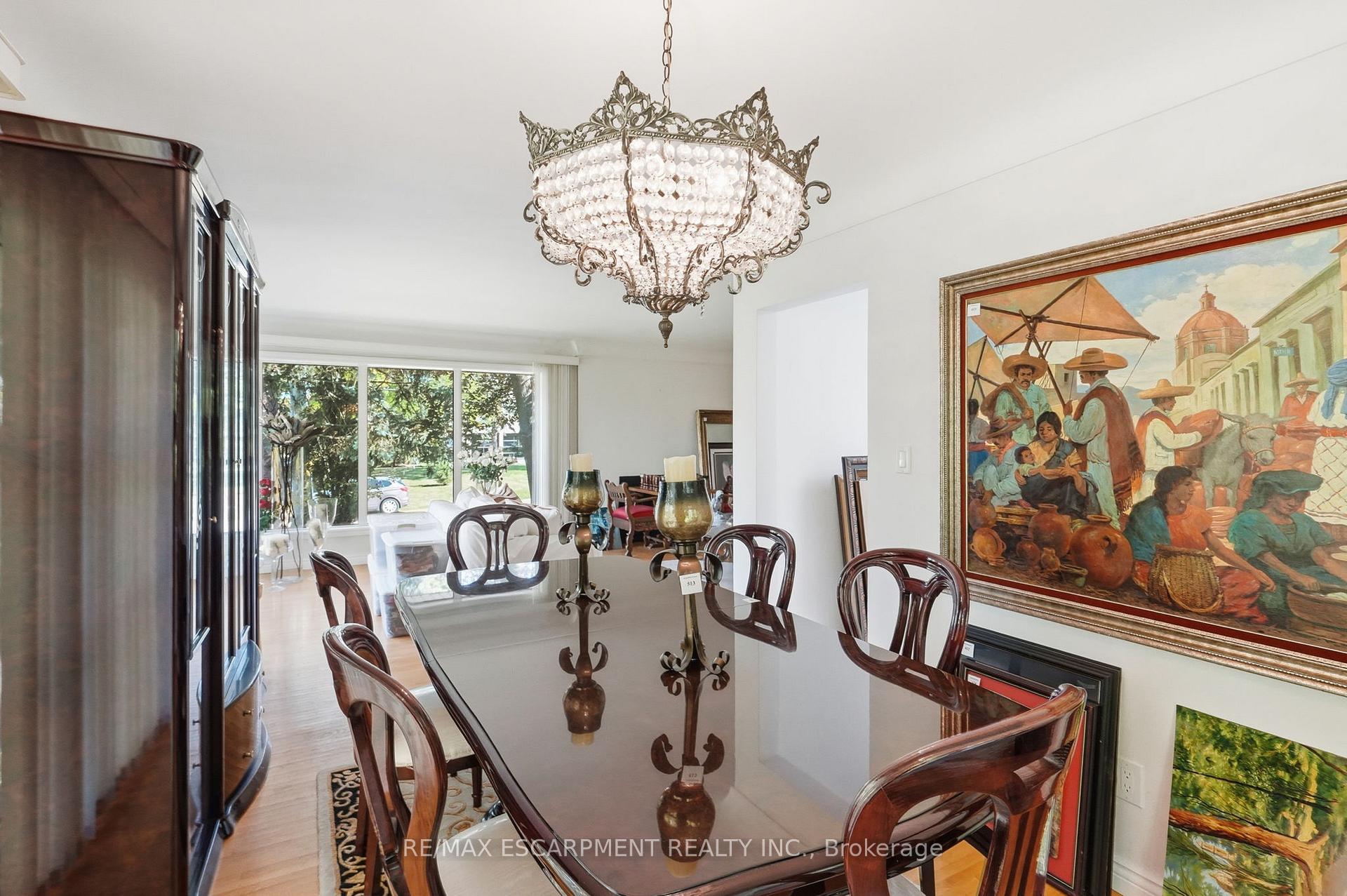 Photo 18 of 904 Montgomery Drive, Hamilton, Ancaster — HOMEH