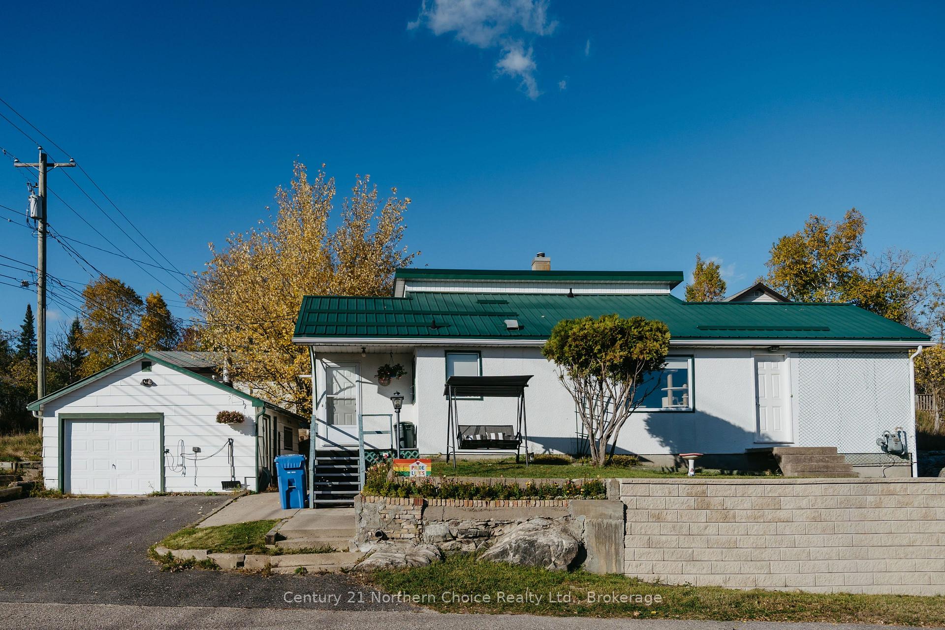 Photo 2 of 100 Regina Avenue, Kenora, Ride Out — HOMEH