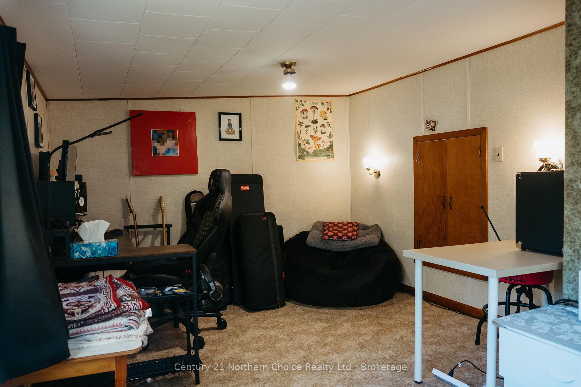 Photo 27 of 100 Regina Avenue, Kenora, Ride Out — HOMEH
