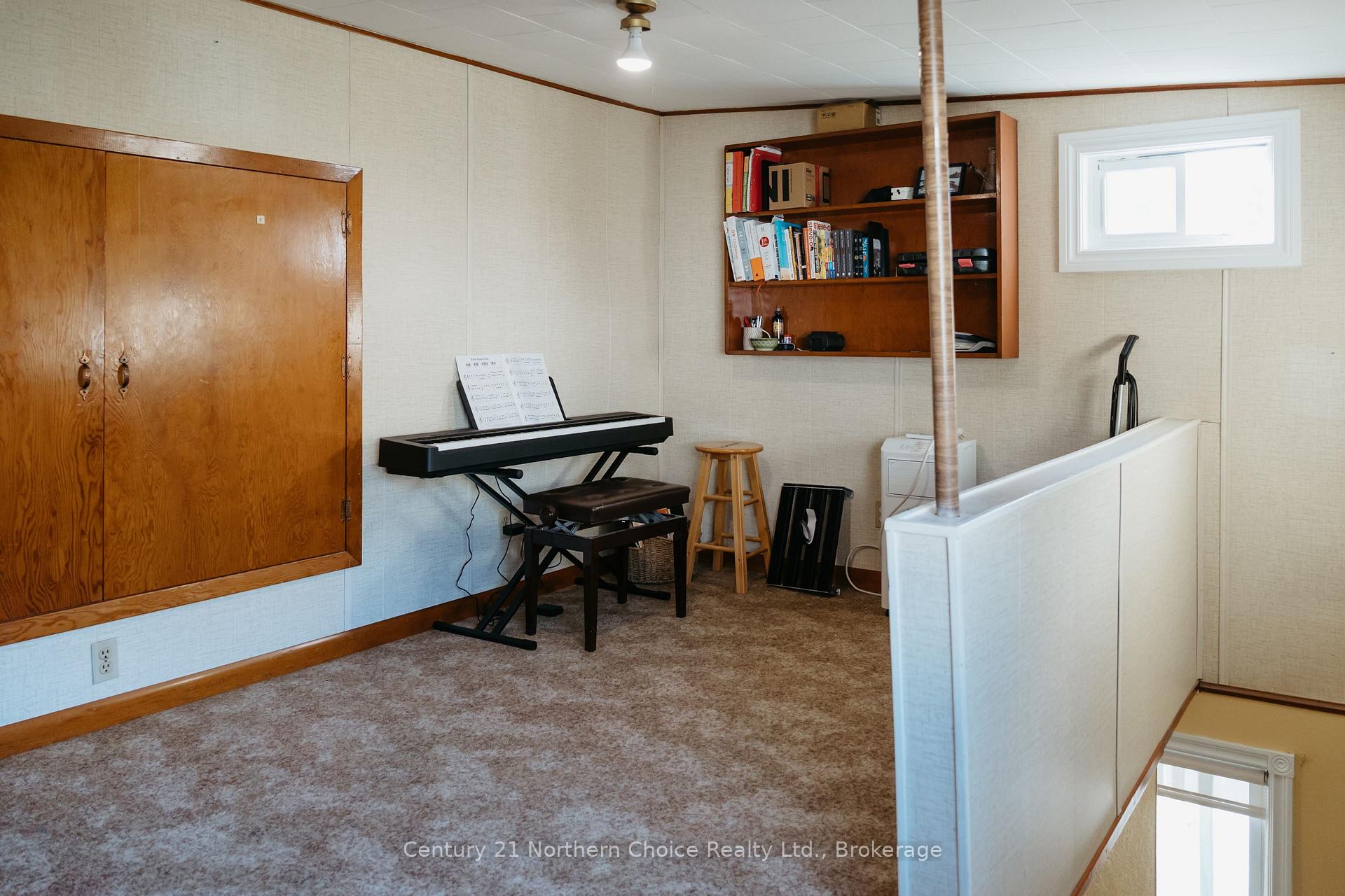 Photo 29 of 100 Regina Avenue, Kenora, Ride Out — HOMEH