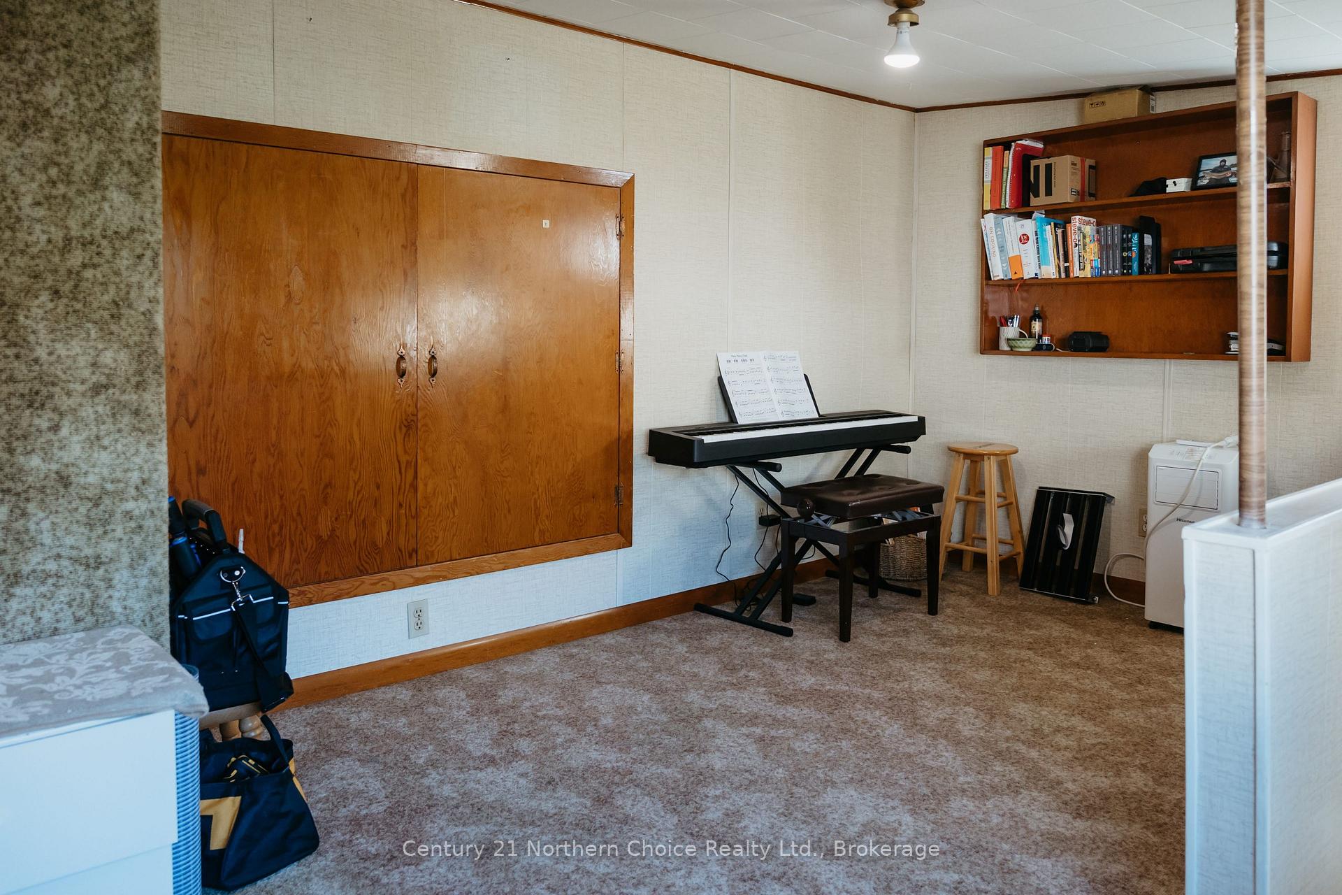 Photo 31 of 100 Regina Avenue, Kenora, Ride Out — HOMEH