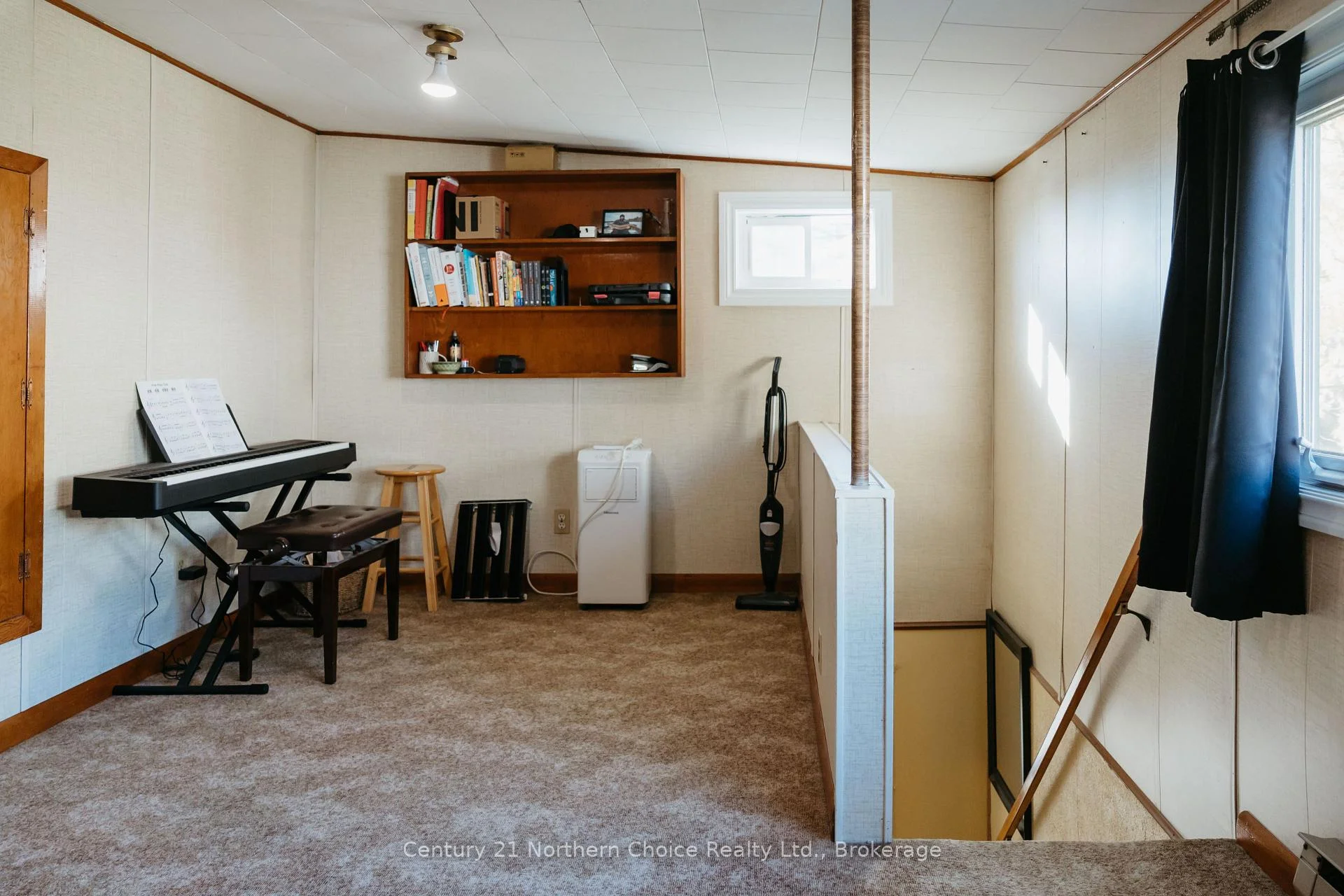 Photo 30 of 100 Regina Avenue, Kenora, Ride Out — HOMEH