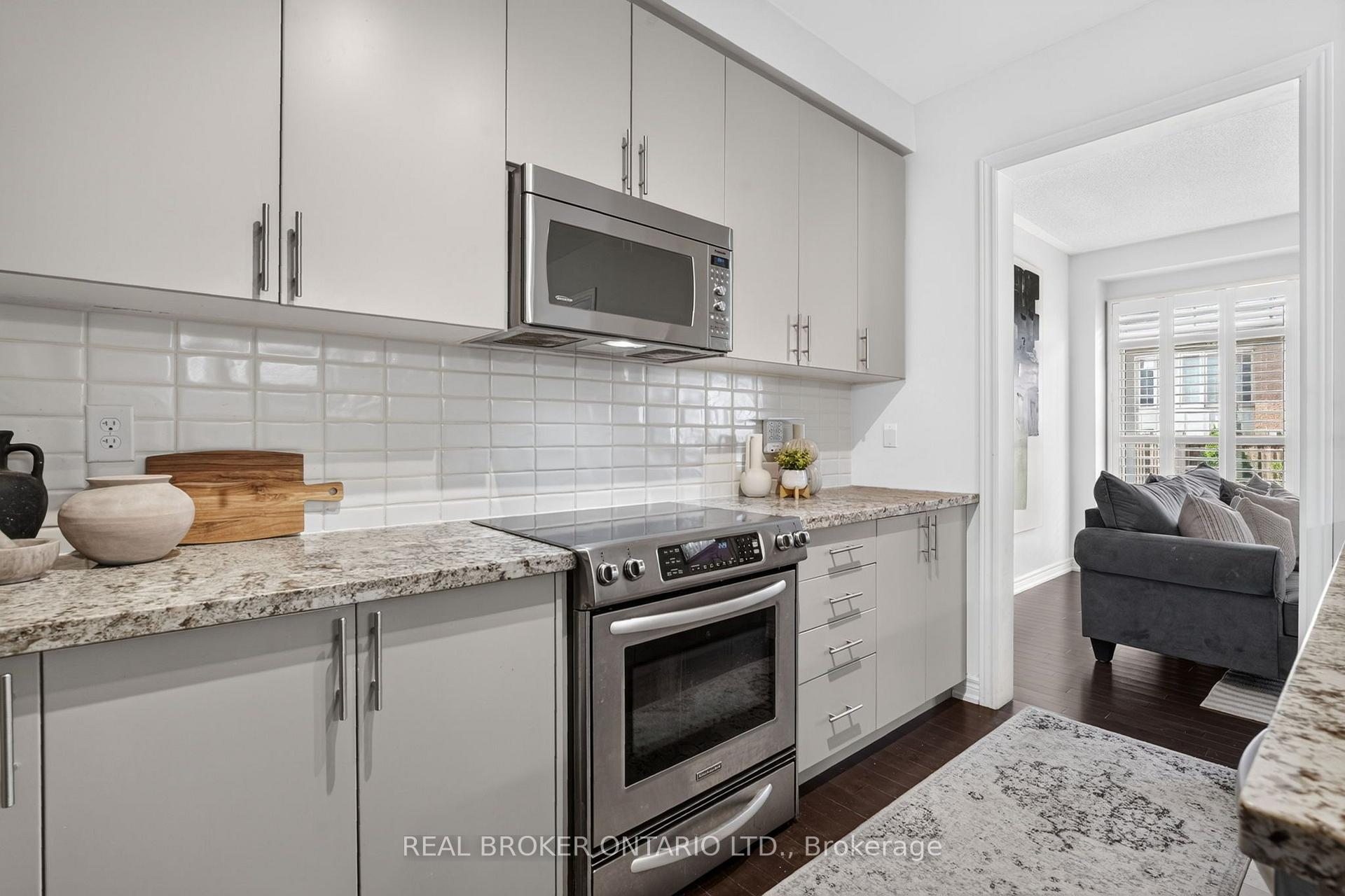 Photo 19 of 3231 Stoney Crescent, Mississauga, Churchill Meadows — HOMEH