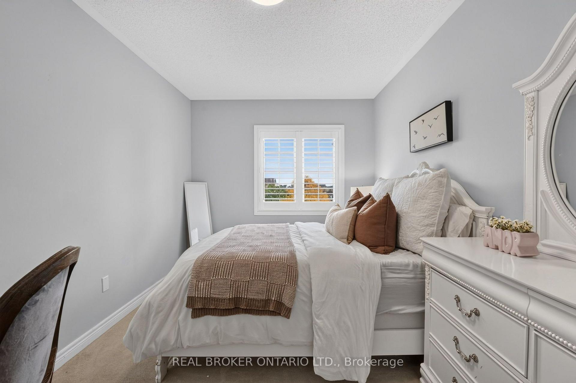 Photo 32 of 3231 Stoney Crescent, Mississauga, Churchill Meadows — HOMEH