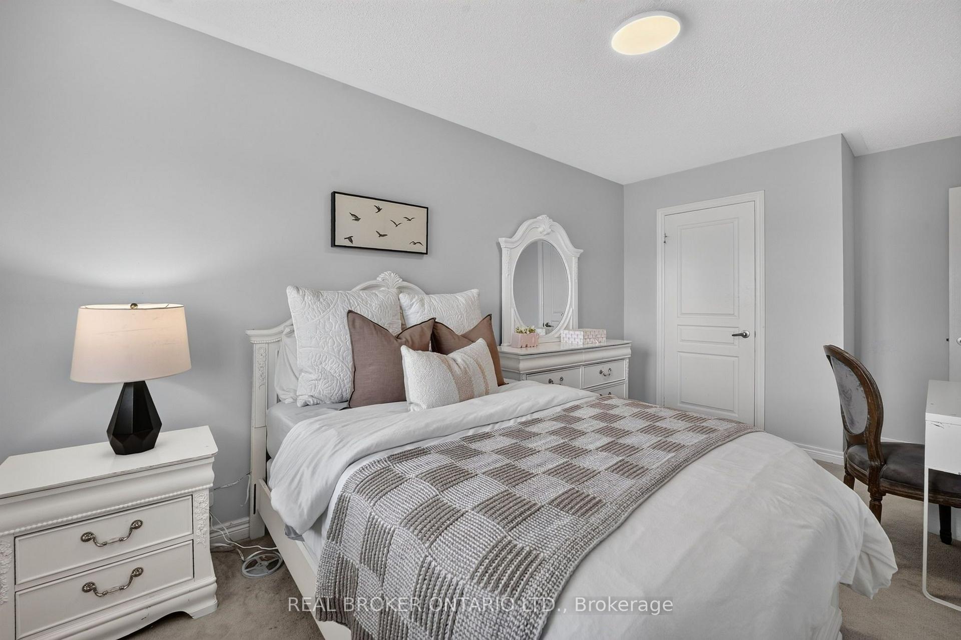 Photo 33 of 3231 Stoney Crescent, Mississauga, Churchill Meadows — HOMEH