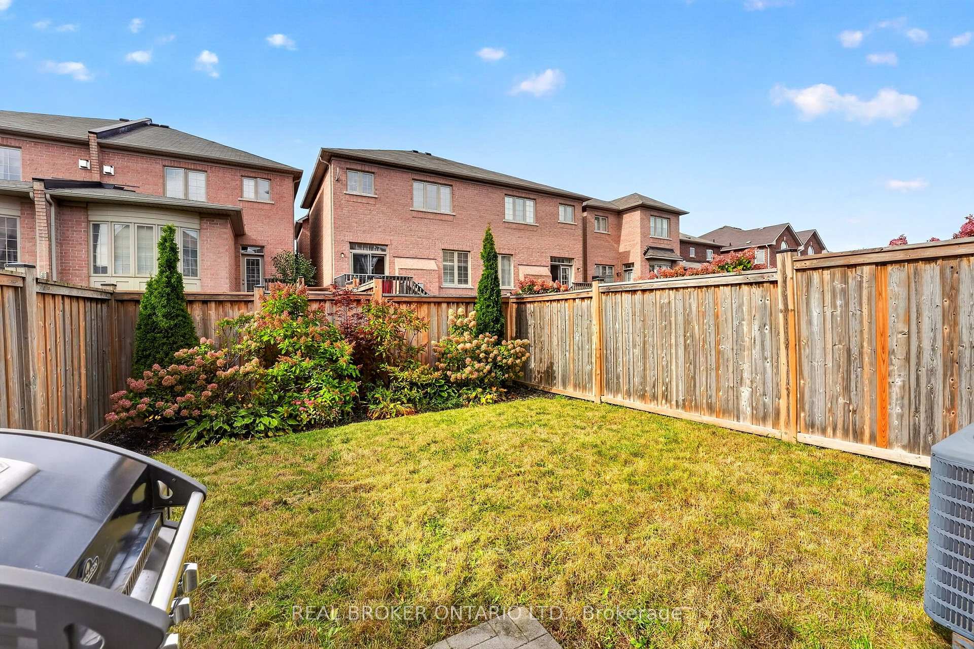 Photo 43 of 3231 Stoney Crescent, Mississauga, Churchill Meadows — HOMEH