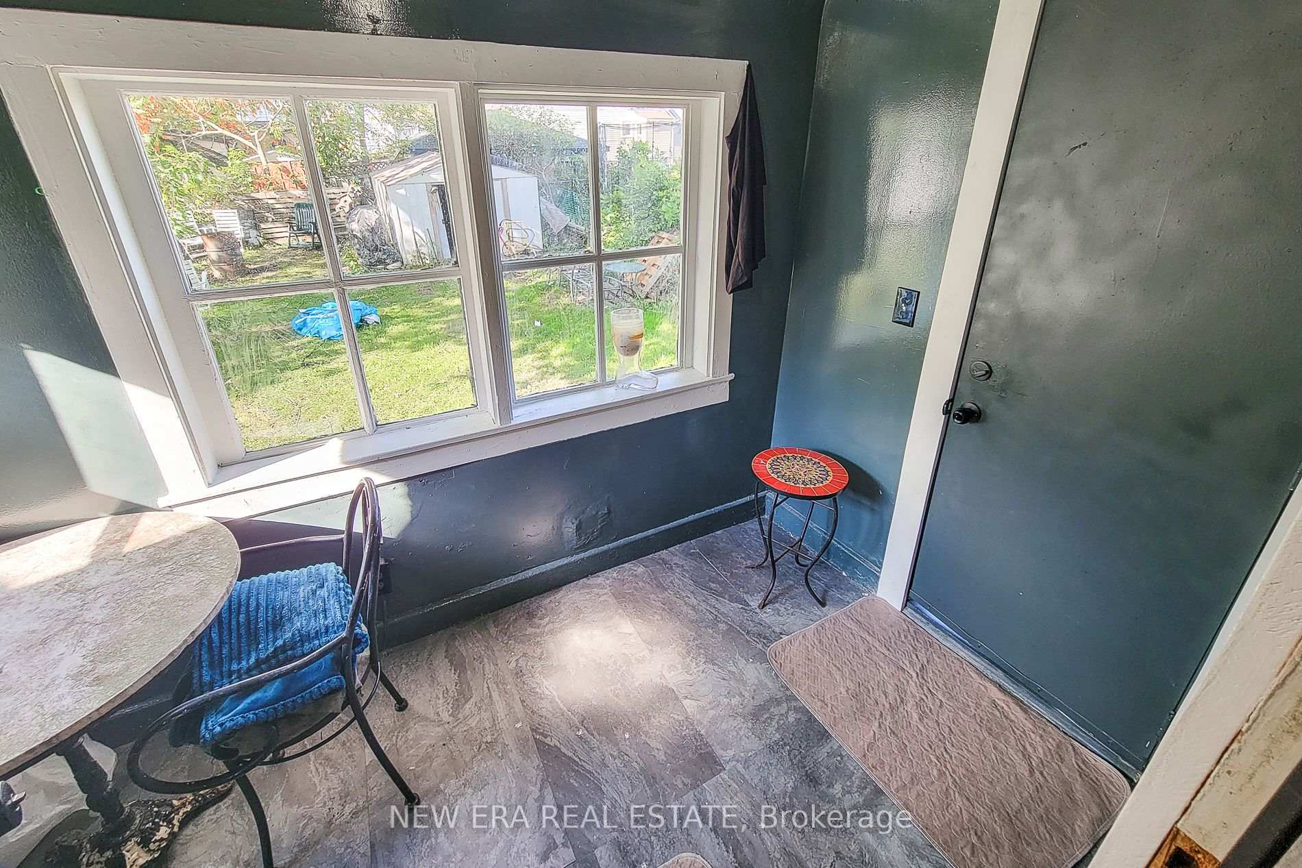 Photo 27 of 38 Clifford Avenue, Welland, Broadway — HOMEH