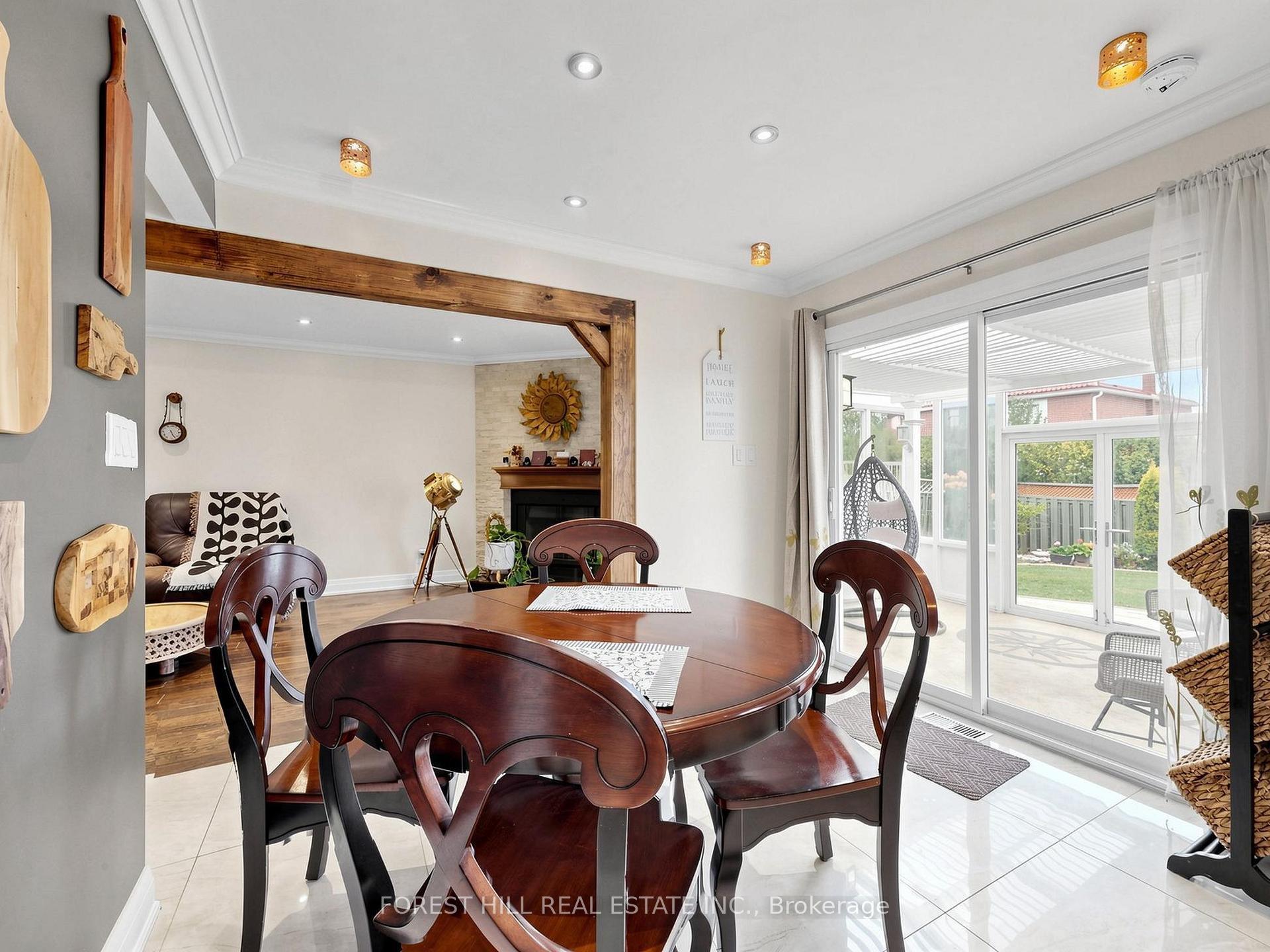 Photo 11 of 1631 Meadowfield Crescent, Mississauga, East Credit — HOMEH