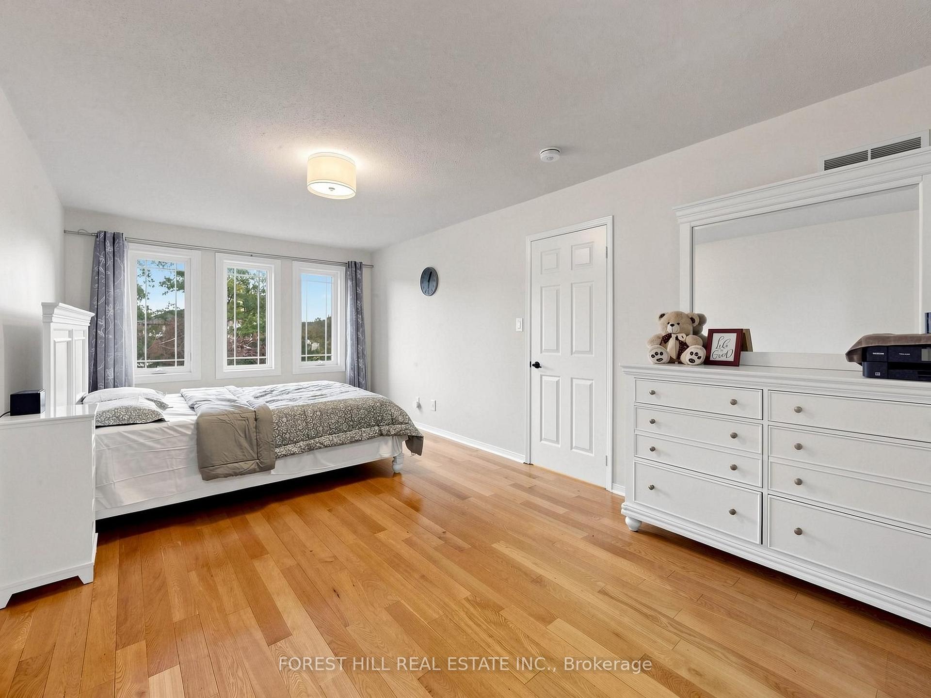 Photo 19 of 1631 Meadowfield Crescent, Mississauga, East Credit — HOMEH