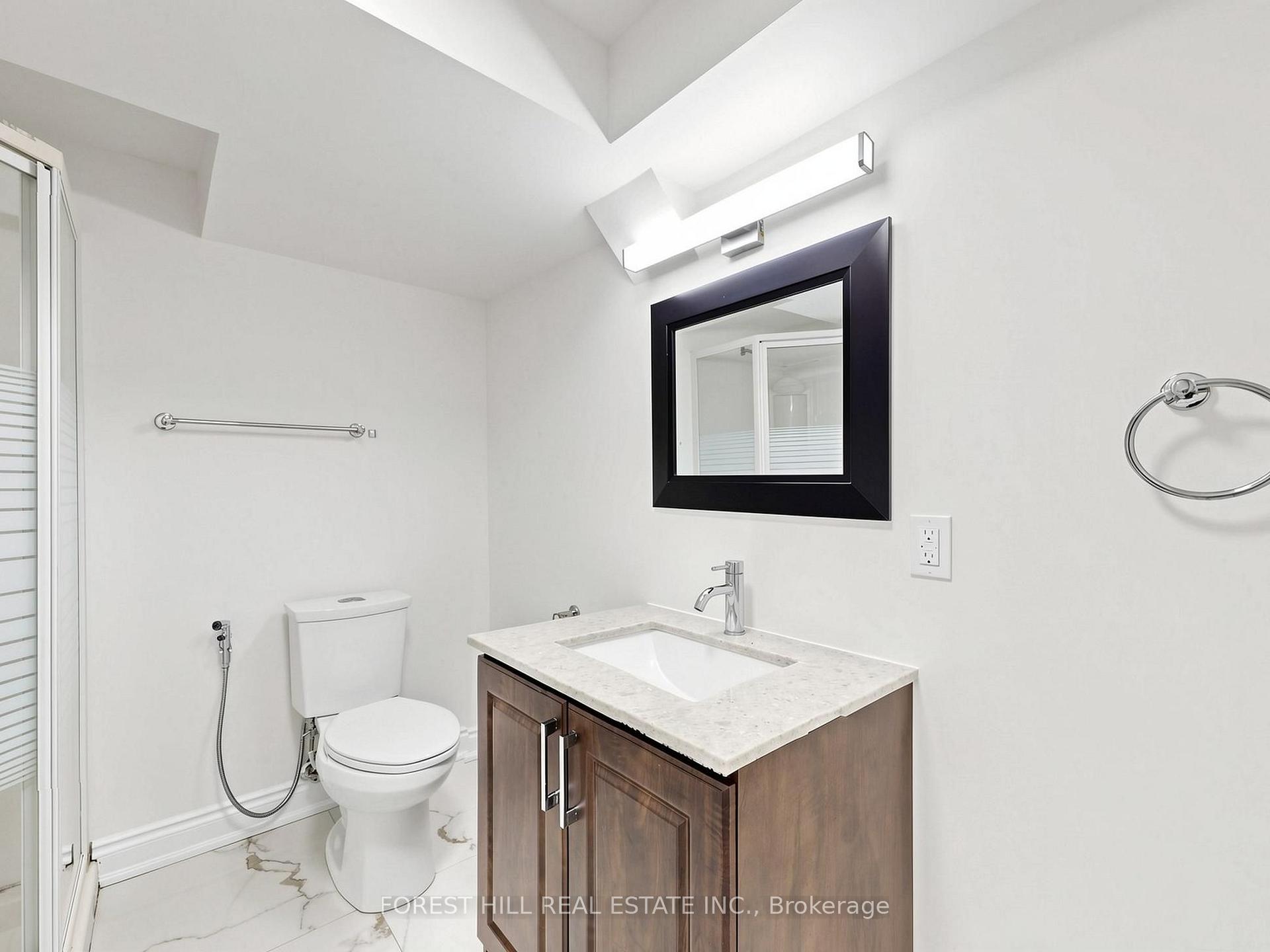 Photo 38 of 1631 Meadowfield Crescent, Mississauga, East Credit — HOMEH