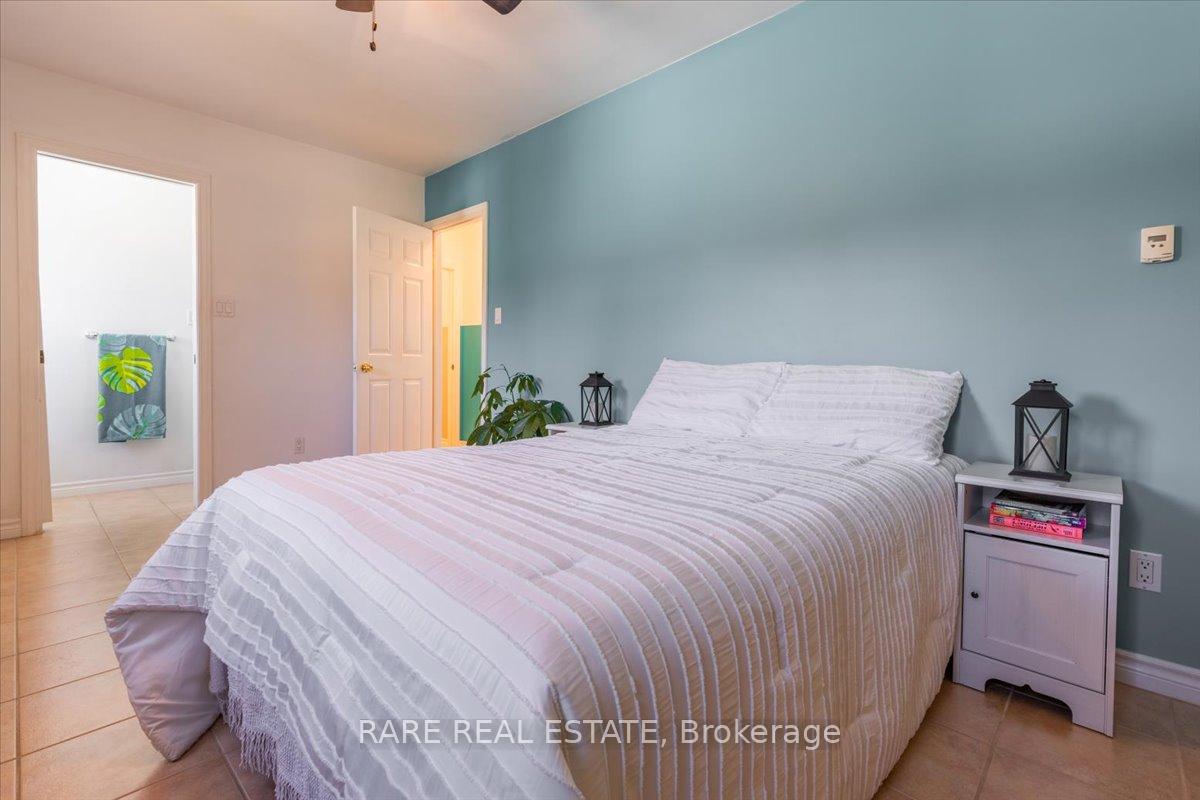 Photo 18 of 3679 McCarthy Drive, Clearview, Rural Clearview — HOMEH