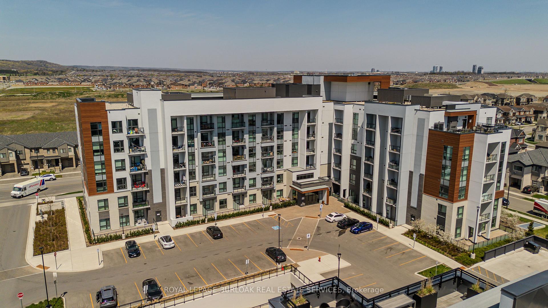 Photo of Unit 112, 460 Gordon Krantz Avenue