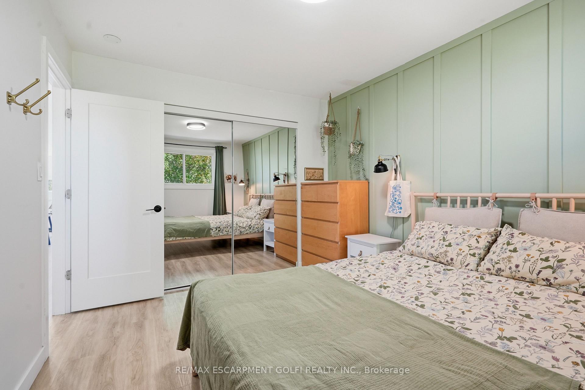 Photo 14 of 23 Green Maple Drive, St. Catharines, Secord Woods — HOMEH