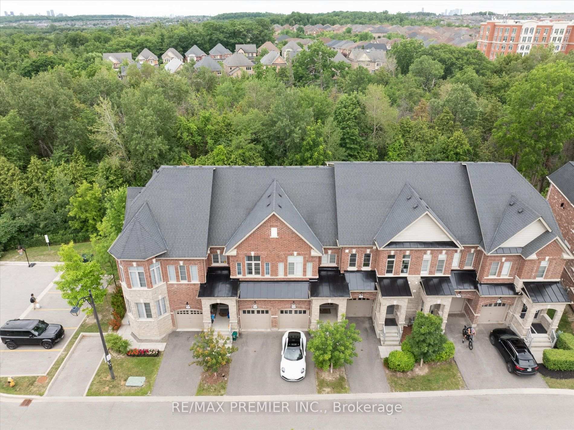 Photo 2 of Unit 114, 1331 Major Mackenzie Drive, Vaughan, Patterson — HOMEH