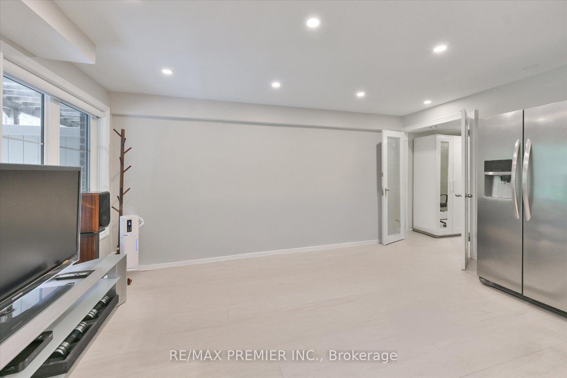 Photo 10 of Unit 114, 1331 Major Mackenzie Drive, Vaughan, Patterson — HOMEH