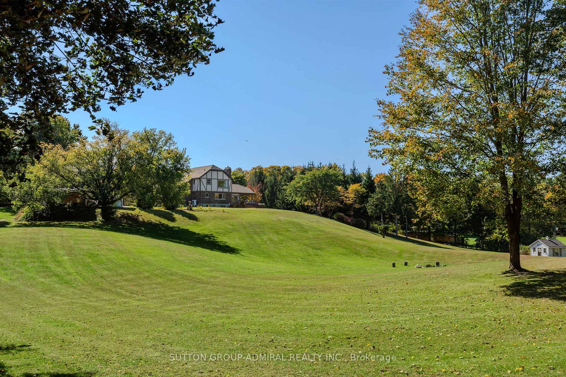 Photo 32 of 8400 19th Sideroad, King, Schomberg — HOMEH