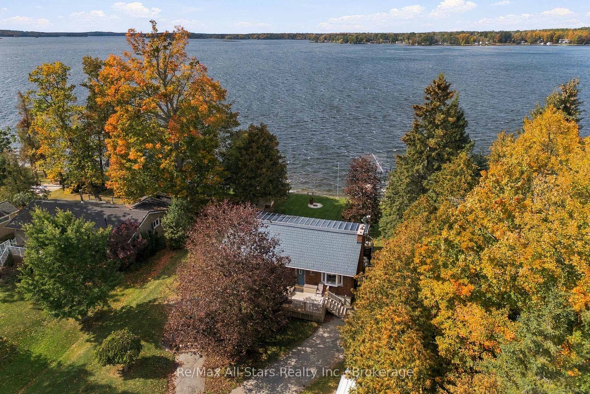 Photo of 2698 Westview Road