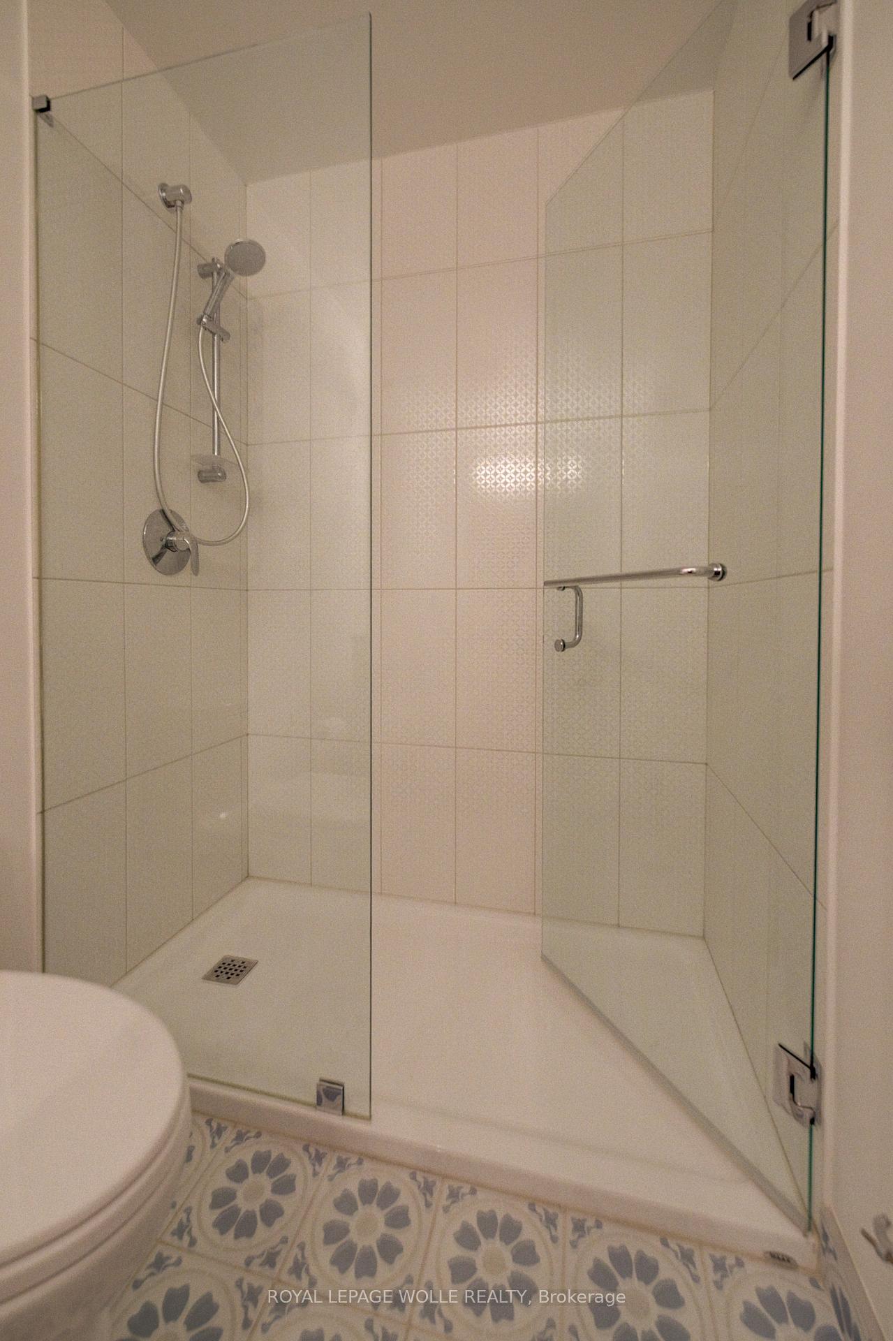 Photo 23 of 517 Starboard Crescent, Waterloo, Eastbridge — HOMEH