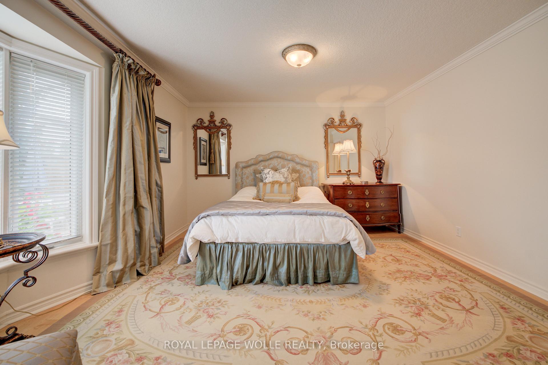 Photo 28 of 517 Starboard Crescent, Waterloo, Eastbridge — HOMEH