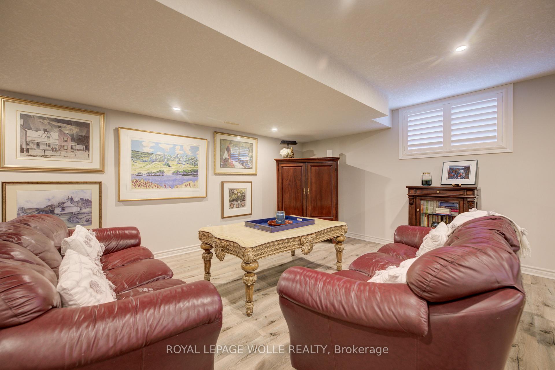 Photo 33 of 517 Starboard Crescent, Waterloo, Eastbridge — HOMEH