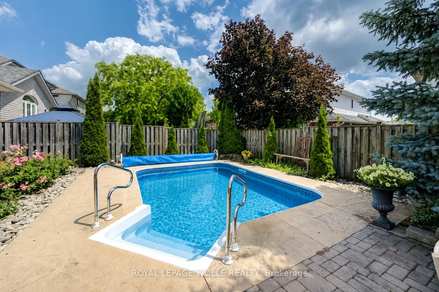 Photo 43 of 517 Starboard Crescent, Waterloo, Eastbridge — HOMEH