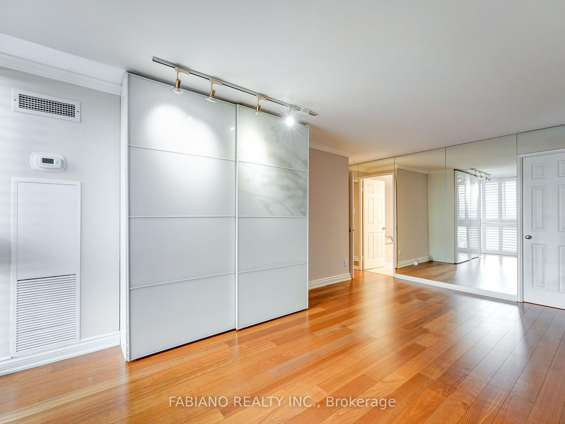 Photo 34 of Unit 1003, 278 Bloor Street E, Toronto, Rosedale-Moore Park — HOMEH