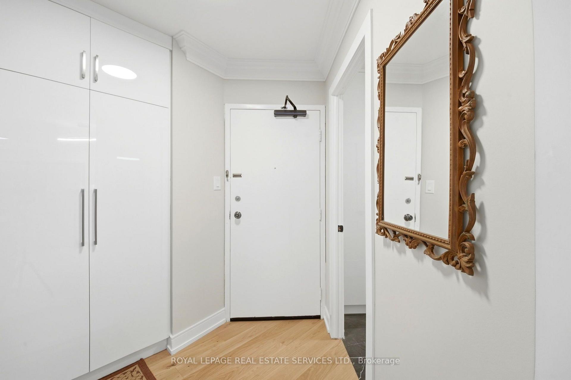 Photo 4 of Unit 1502, 75 Graydon Hall Drive, North York, Parkwoods-Donalda — HOMEH