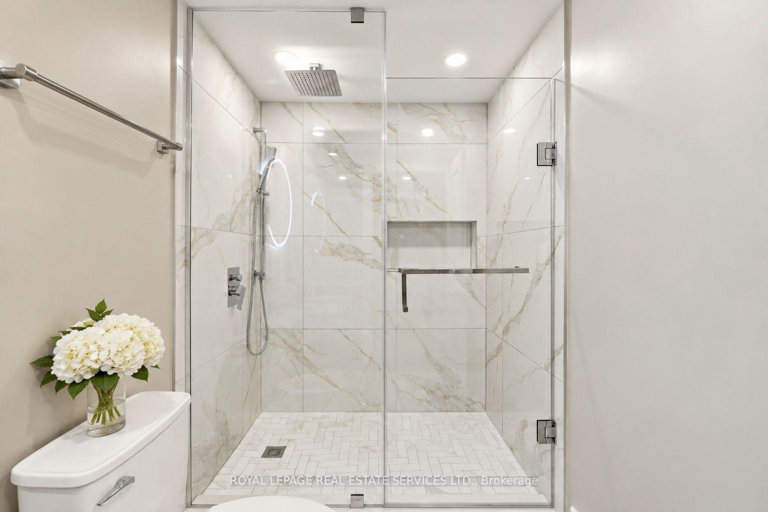 Photo 35 of Unit 1502, 75 Graydon Hall Drive, North York, Parkwoods-Donalda — HOMEH