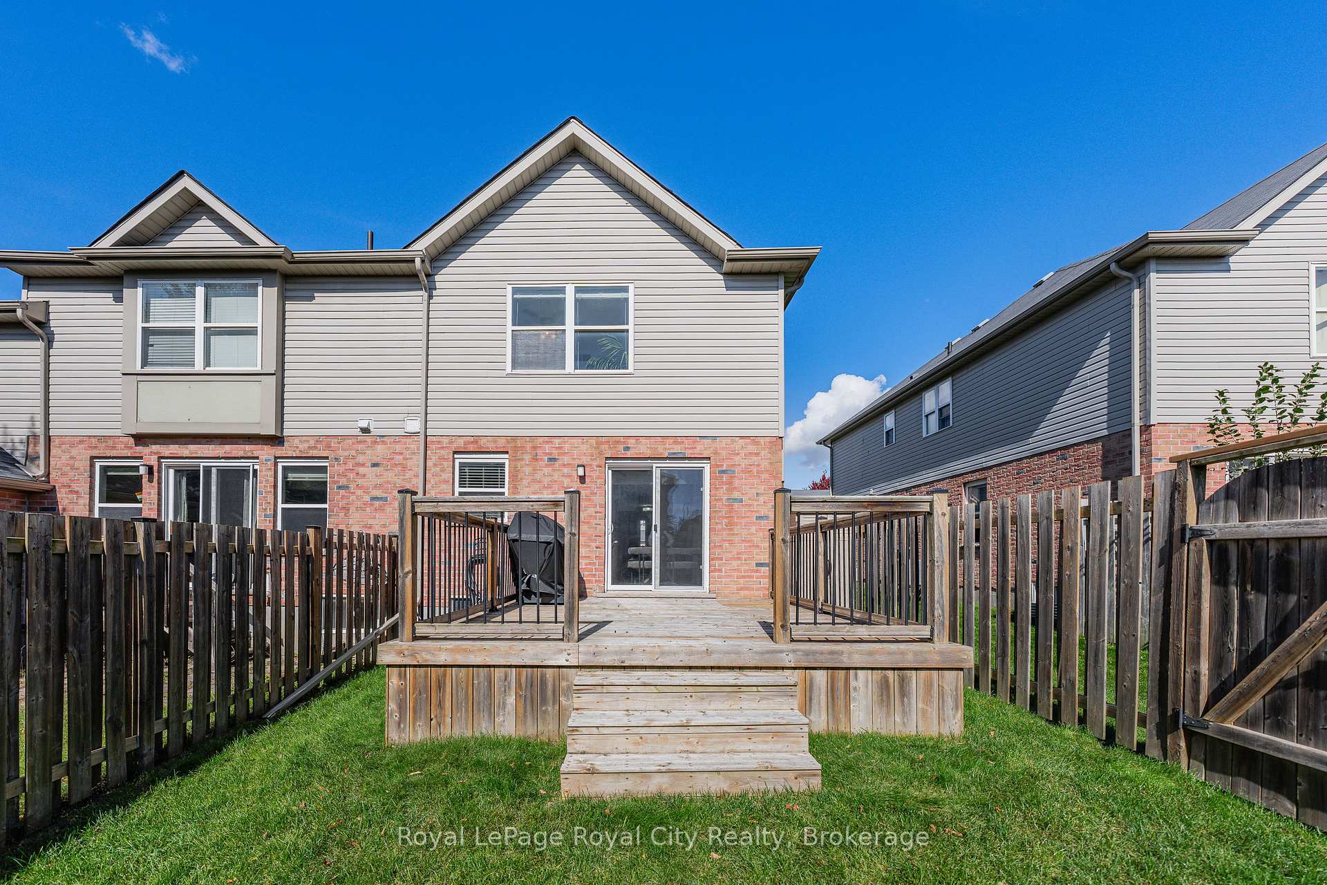 Photo 30 of 24 Brookfield Crescent, Kitchener, Country Hills West — HOMEH