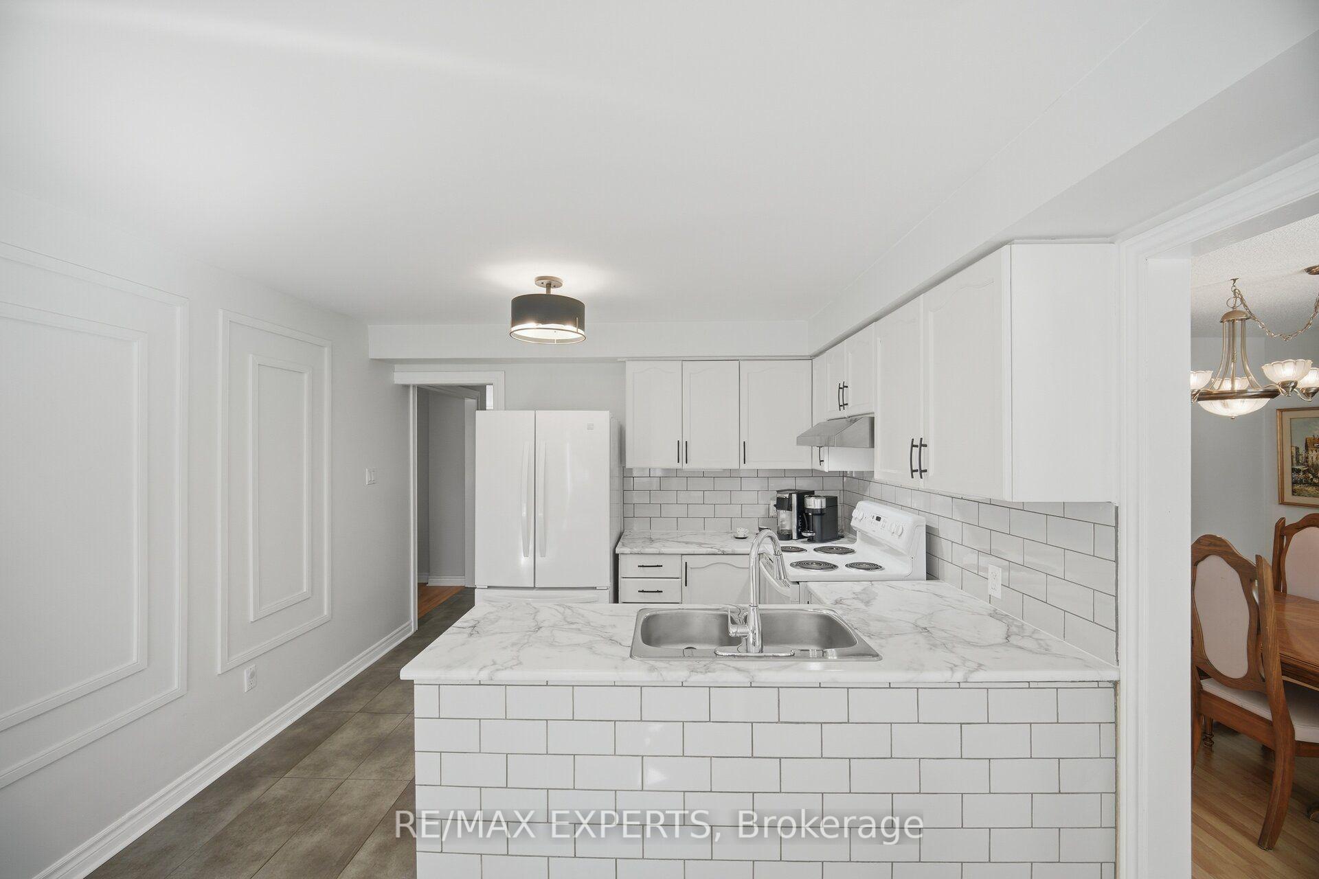 Photo 17 of 98 De Rose Avenue, Caledon, Bolton West — HOMEH