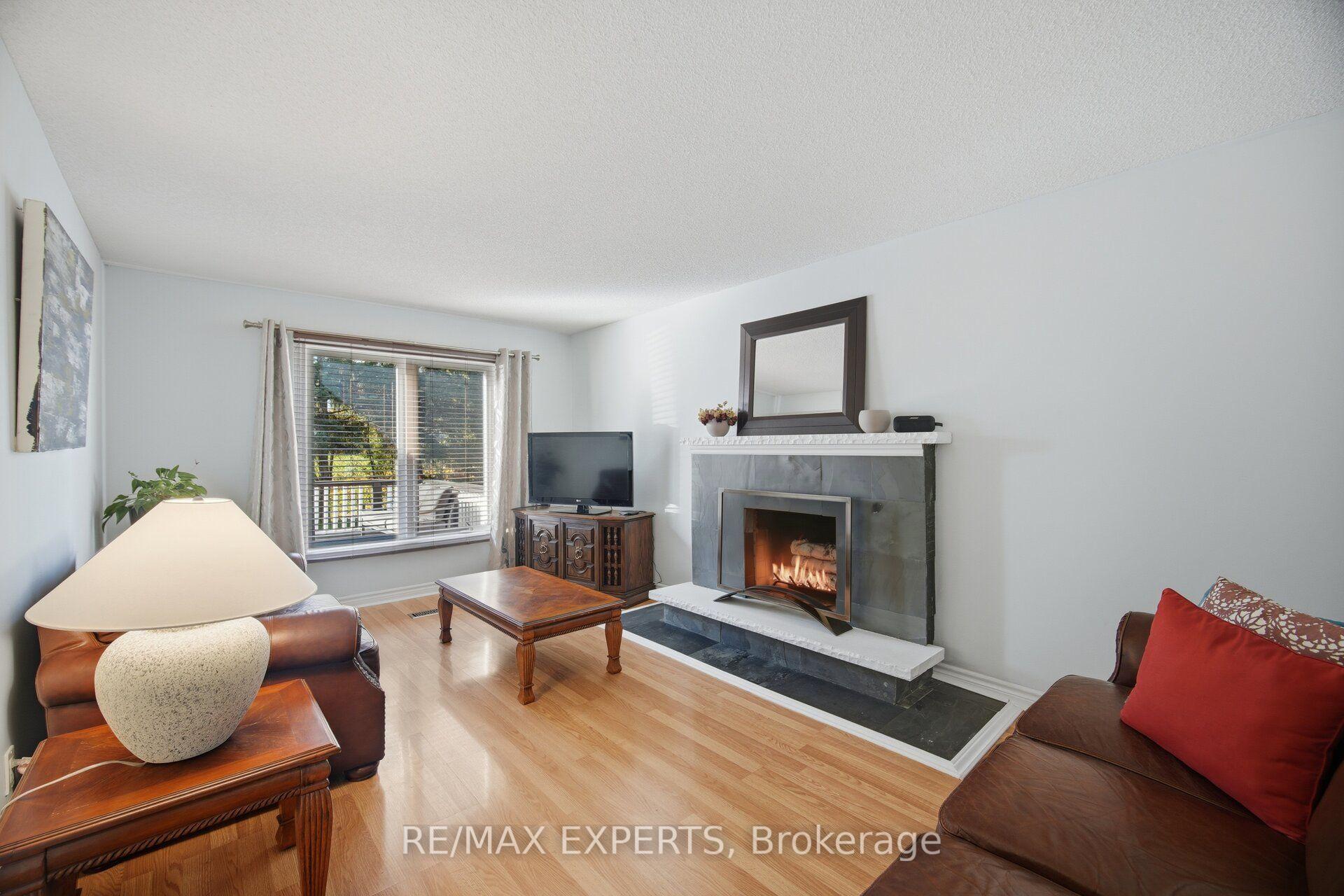 Photo 19 of 98 De Rose Avenue, Caledon, Bolton West — HOMEH