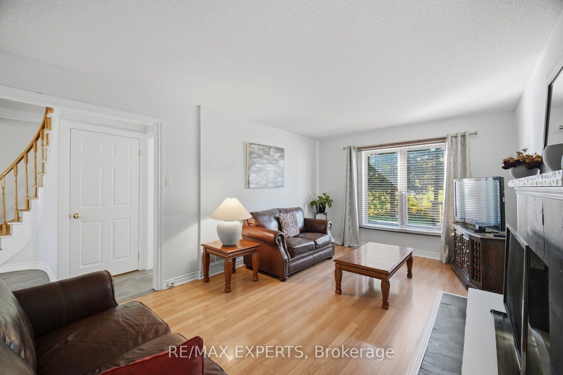 Photo 20 of 98 De Rose Avenue, Caledon, Bolton West — HOMEH