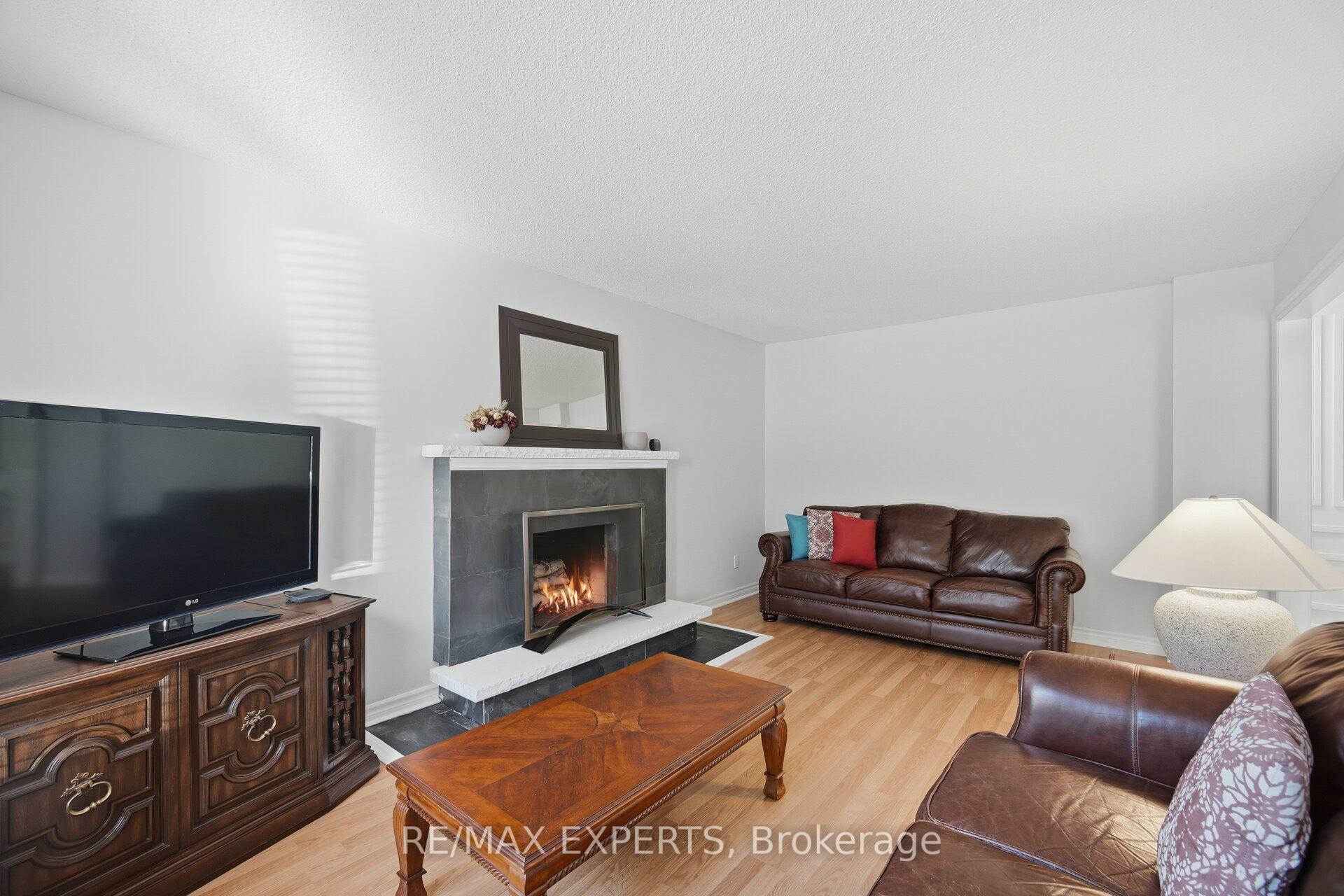 Photo 22 of 98 De Rose Avenue, Caledon, Bolton West — HOMEH