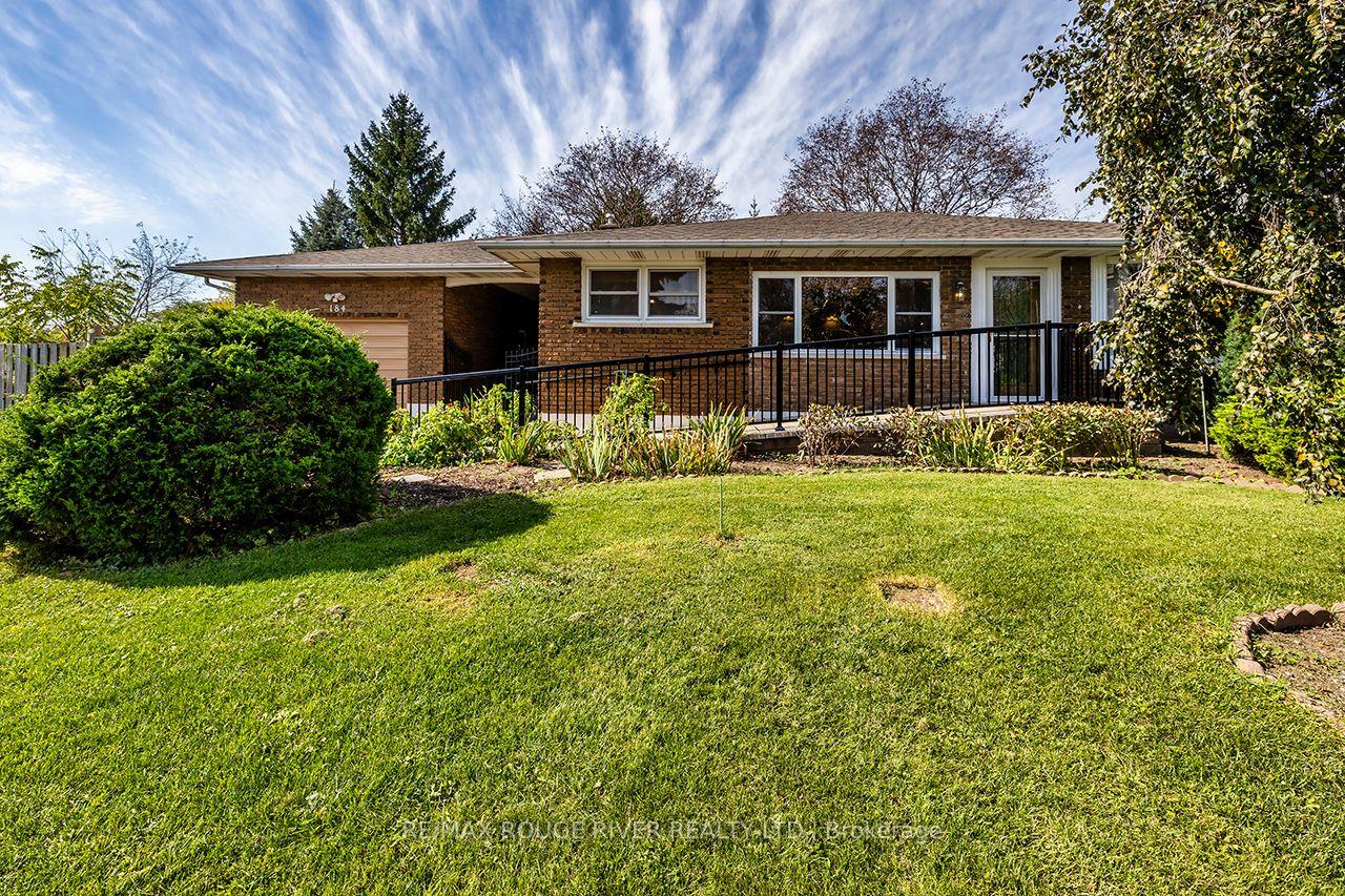 Photo 4 of 184 Garrard Road, Whitby, Blue Grass Meadows — HOMEH