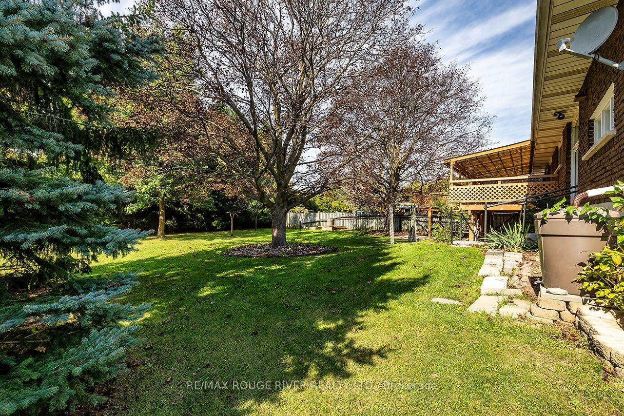 Photo 40 of 184 Garrard Road, Whitby, Blue Grass Meadows — HOMEH