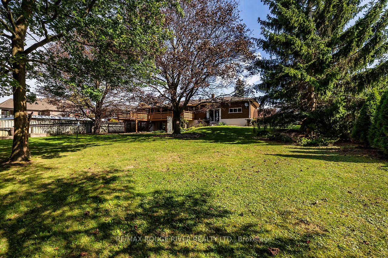 Photo 42 of 184 Garrard Road, Whitby, Blue Grass Meadows — HOMEH