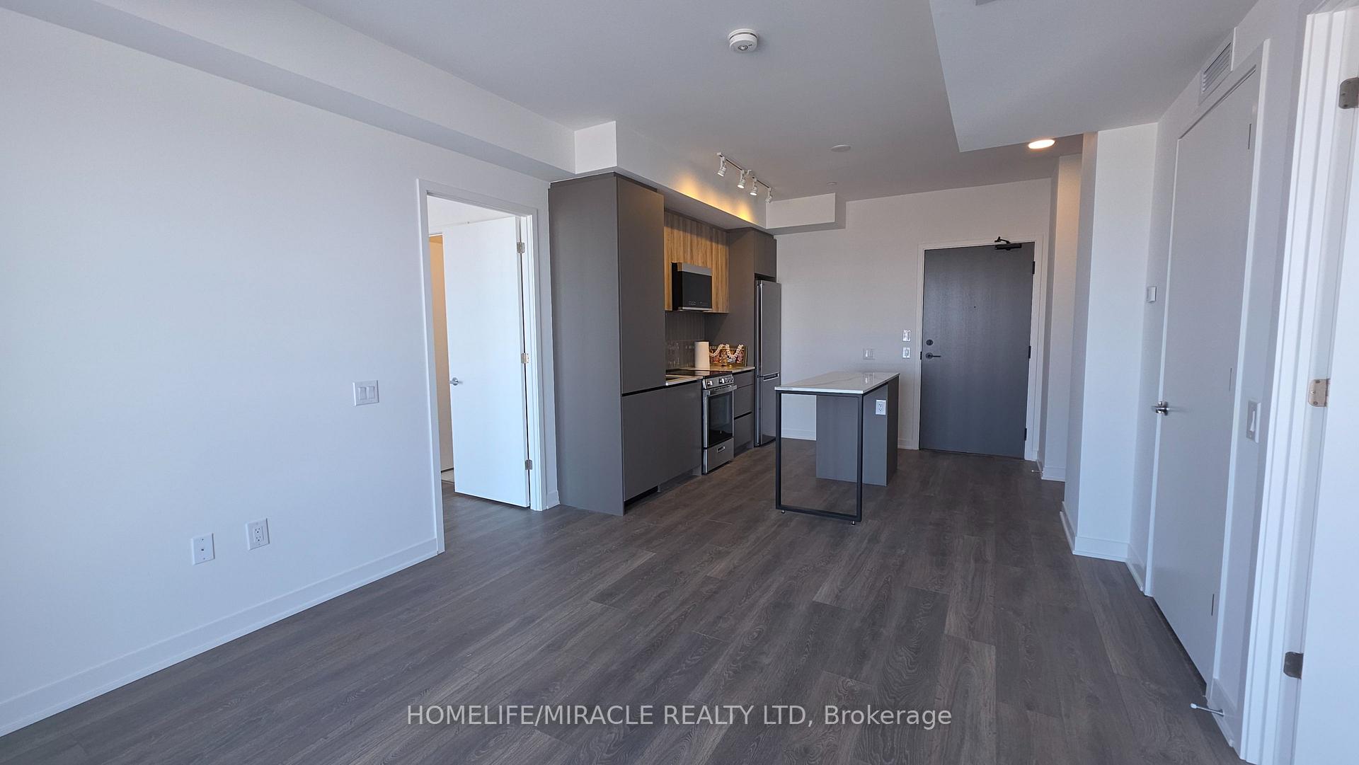 Photo 5 of Unit E1401, 10 All Nations Drive, Brampton, Northwest Brampton — HOMEH