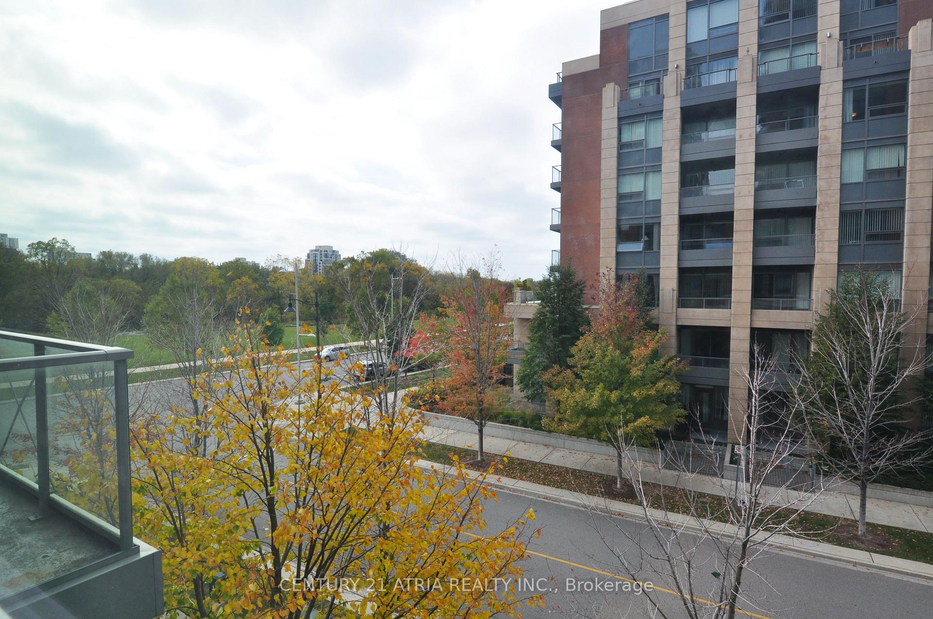 Photo 6 of Unit 308, 1 Uptown Drive, Markham, Unionville — HOMEH