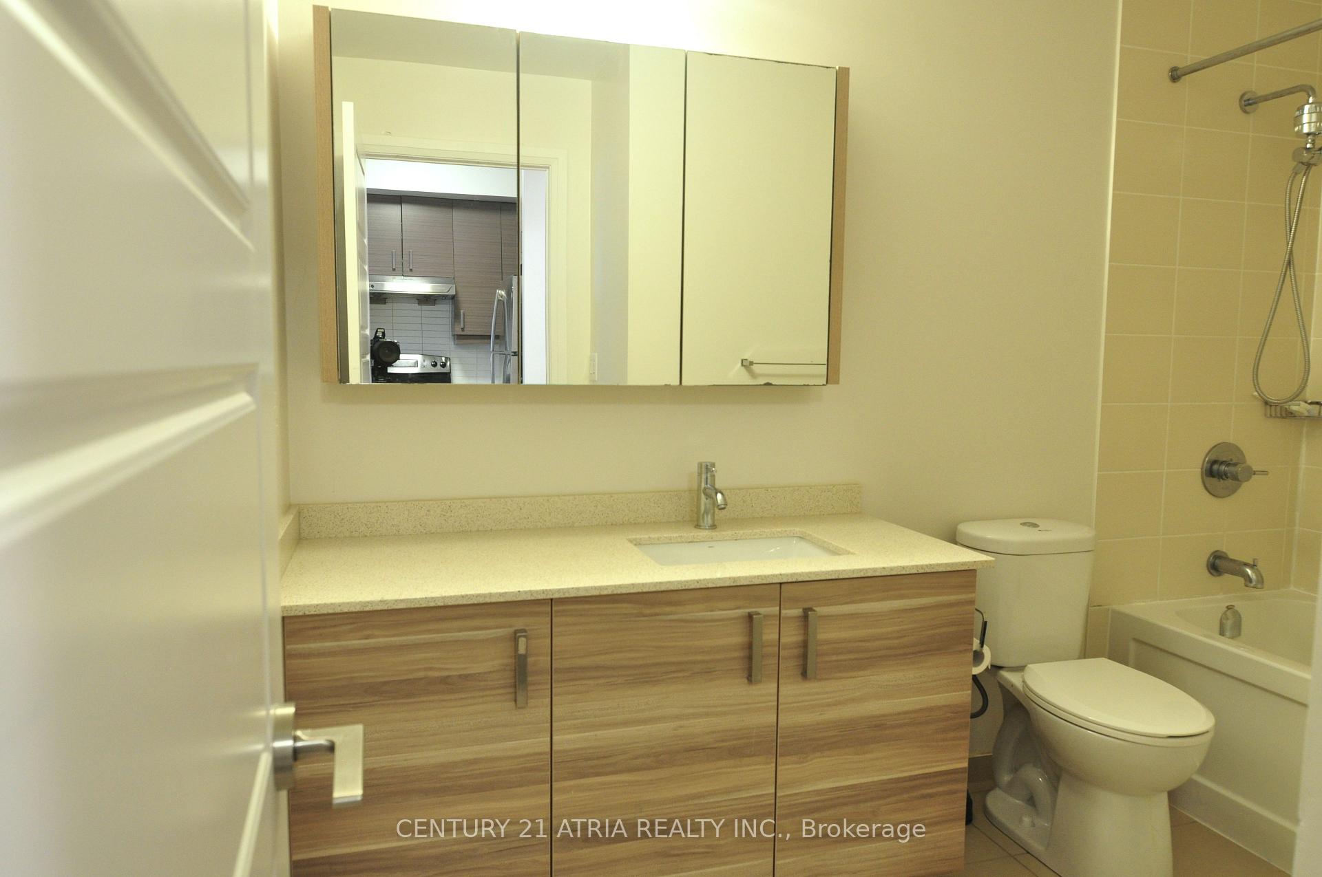 Photo 9 of Unit 308, 1 Uptown Drive, Markham, Unionville — HOMEH