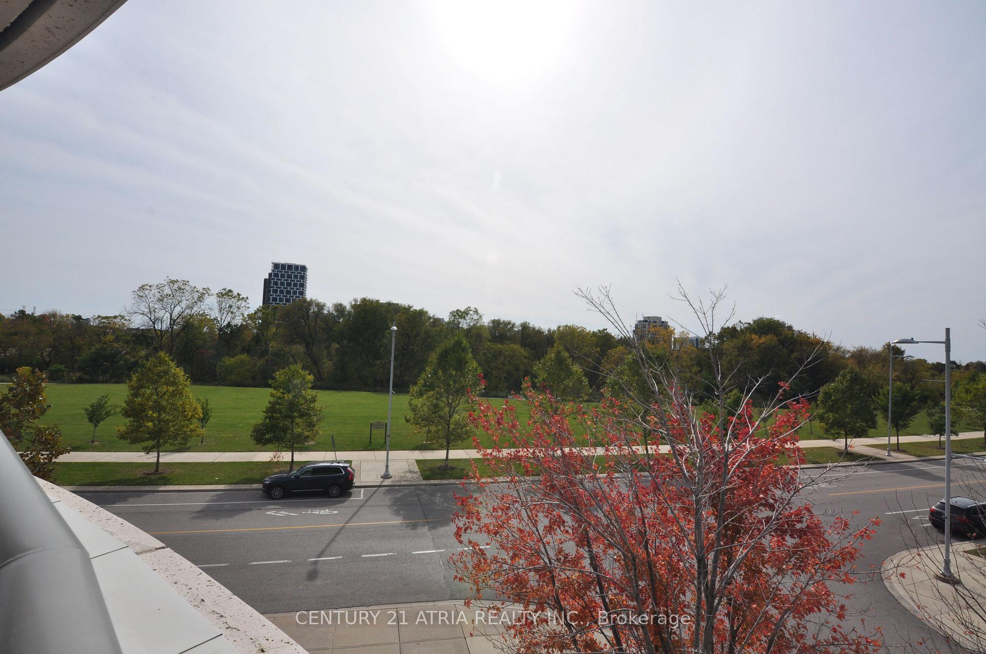 Photo 11 of Unit 308, 1 Uptown Drive, Markham, Unionville — HOMEH