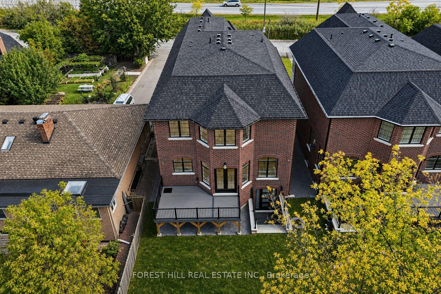 Photo 48 of 152 Olde Bayview Avenue, Richmond Hill, Oak Ridges Lake Wilcox — HOMEH