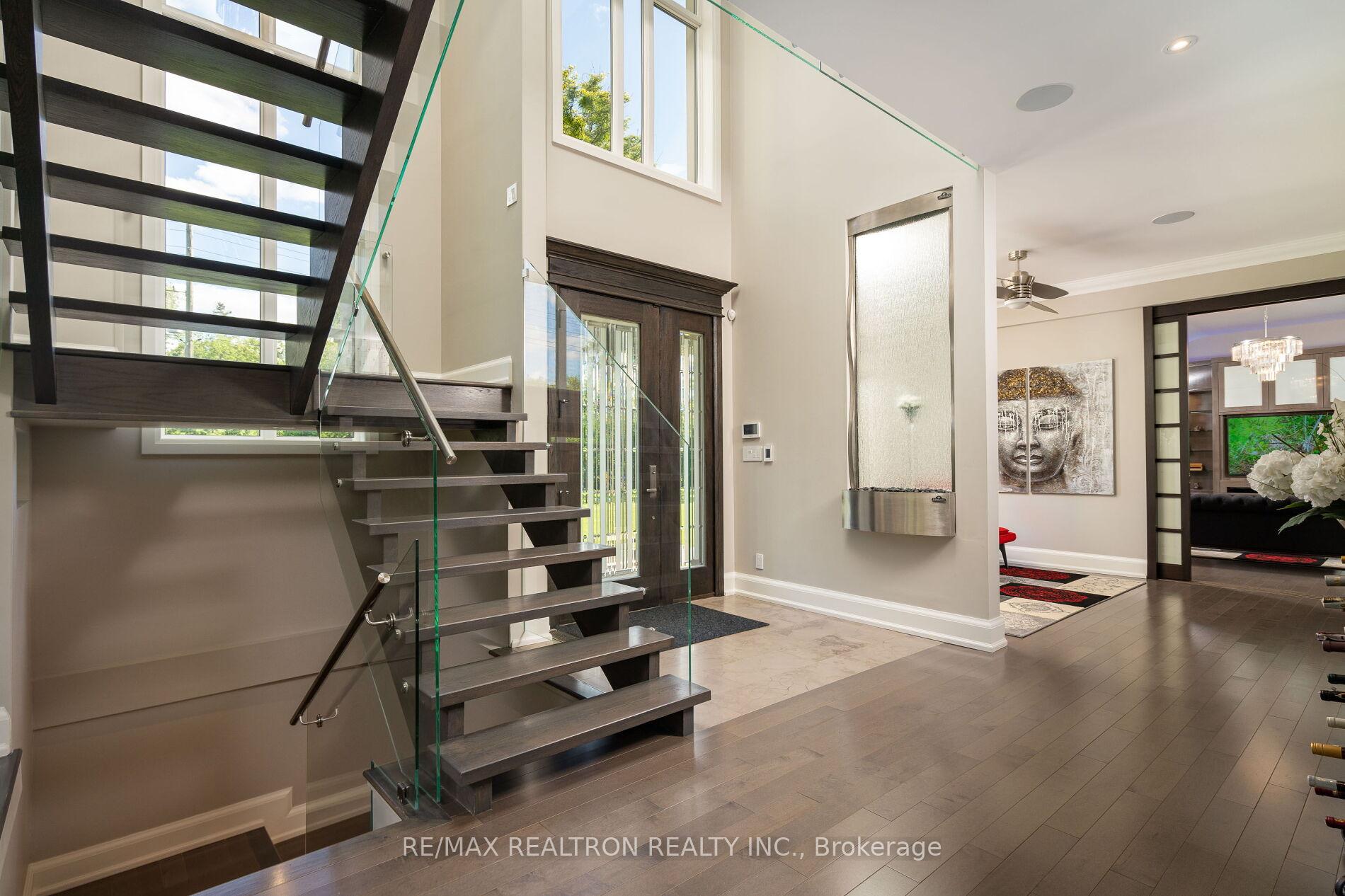 Photo 9 of 3 Oakbank Road, Vaughan, Uplands — HOMEH