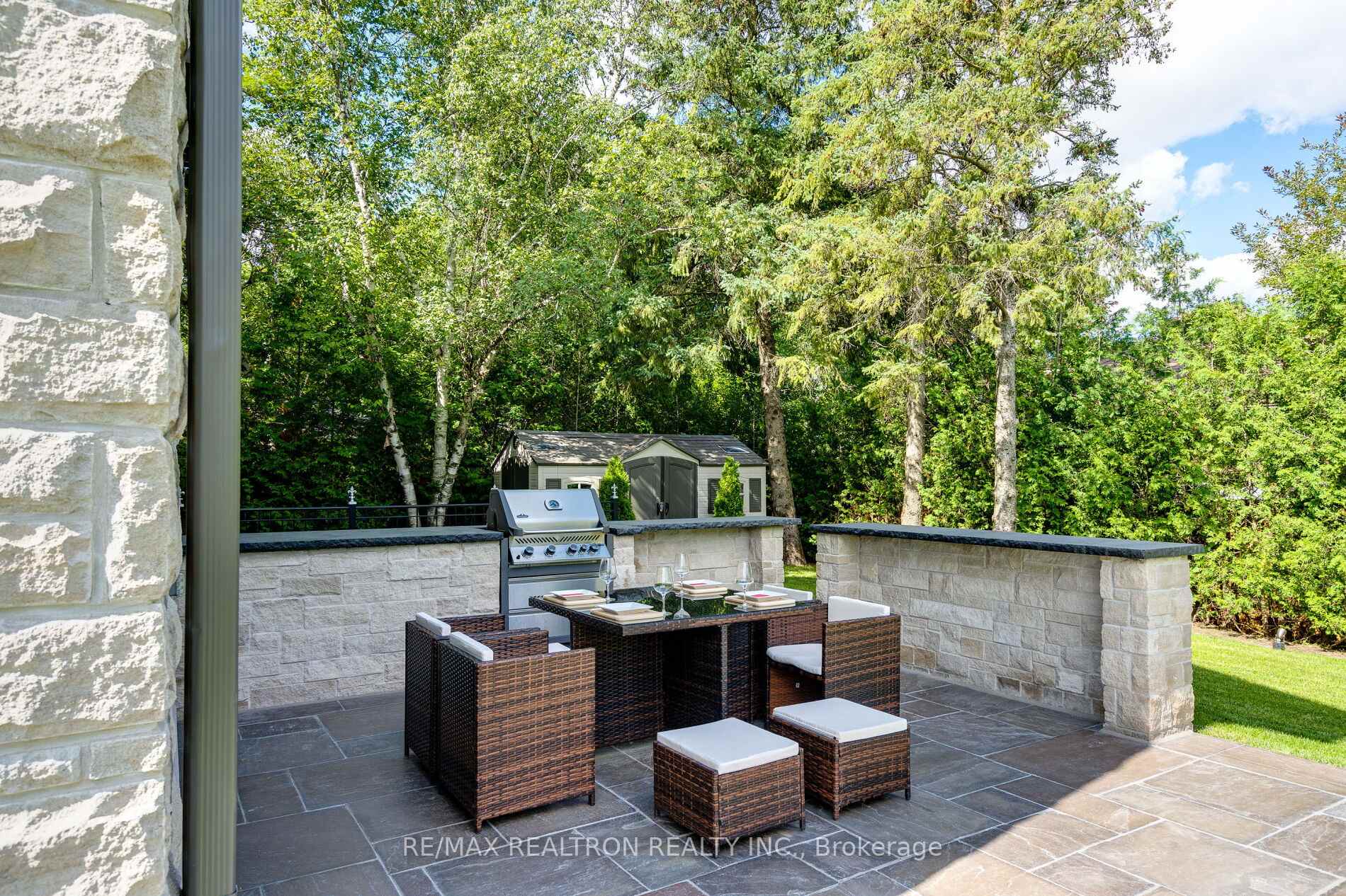 Photo 21 of 3 Oakbank Road, Vaughan, Uplands — HOMEH
