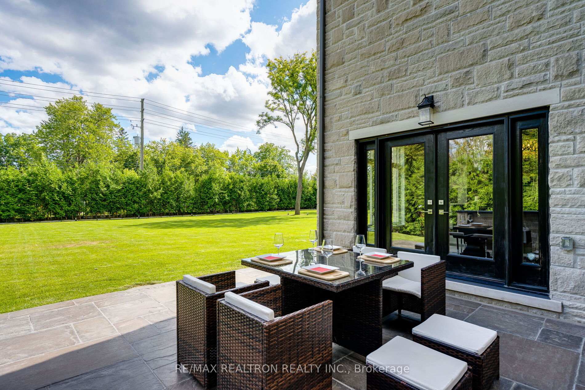 Photo 22 of 3 Oakbank Road, Vaughan, Uplands — HOMEH