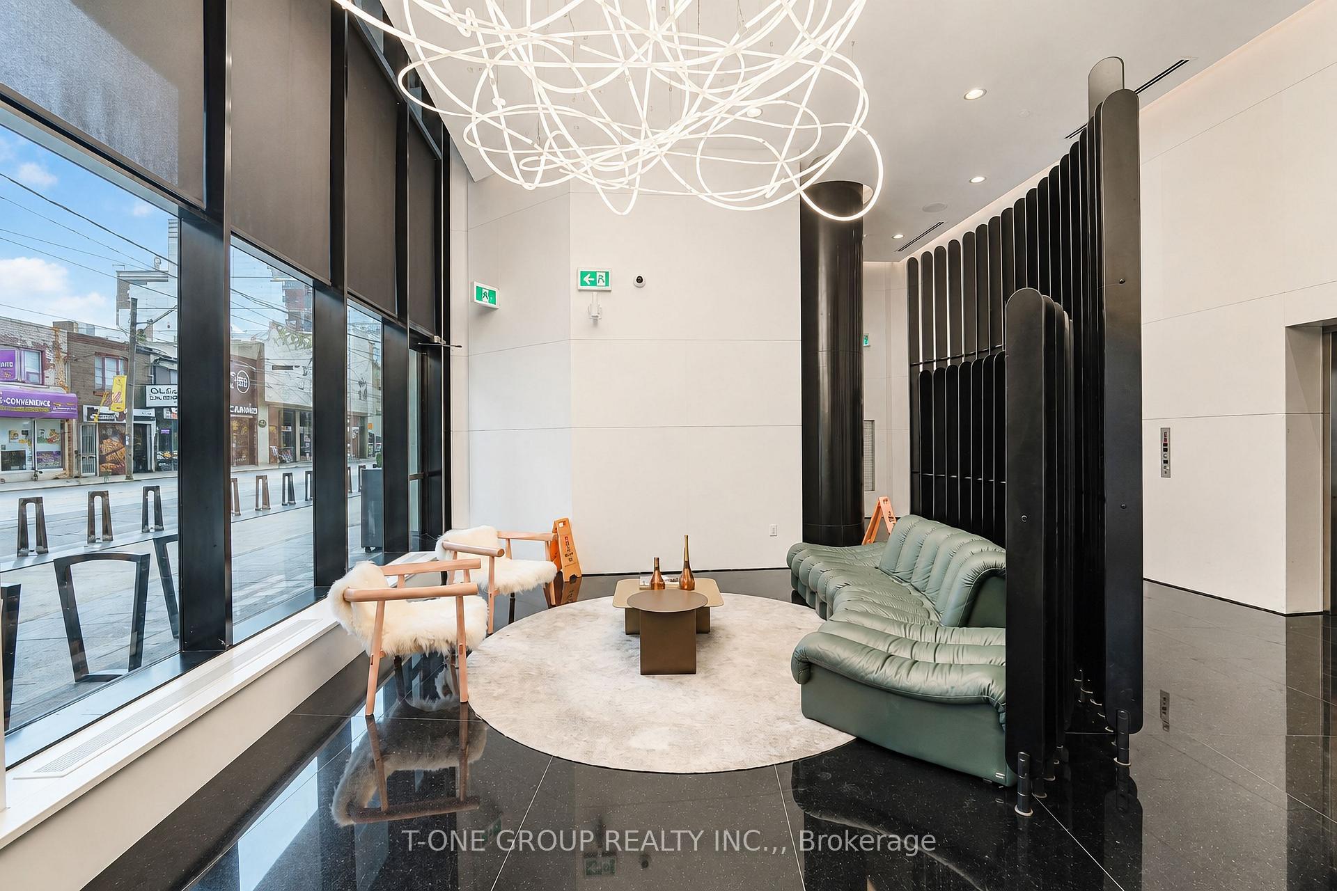 Photo 5 of Unit 1803, 280 Dundas Street W, Toronto, Kensington-Chinatown — HOMEH