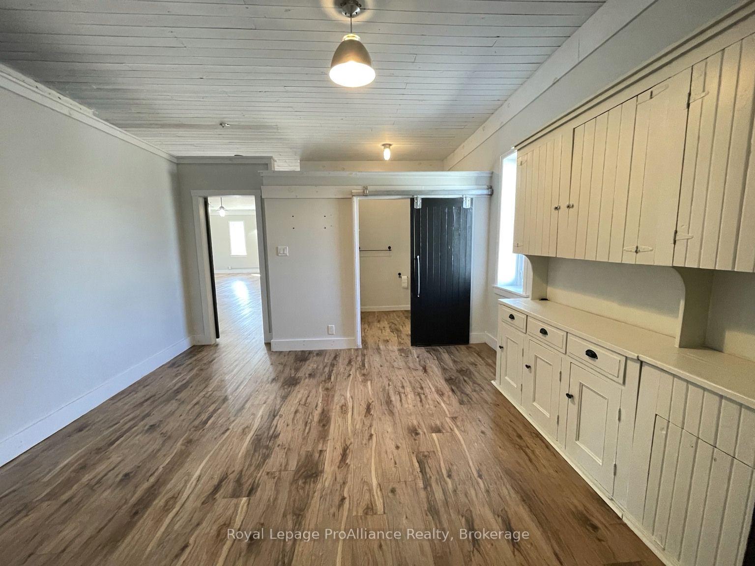 Photo 15 of 49 Albion Street, Belleville, Belleville Ward — HOMEH